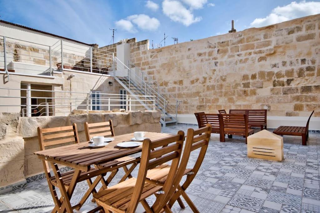 Vallettastay Old Lodge Apartment 4 المظهر الخارجي الصورة