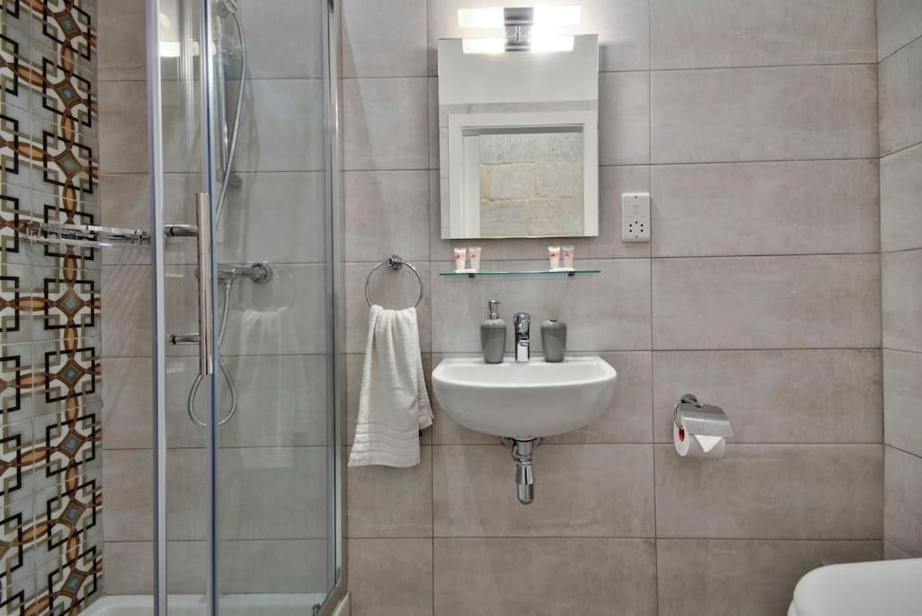 Vallettastay Old Lodge Apartment 4 المظهر الخارجي الصورة